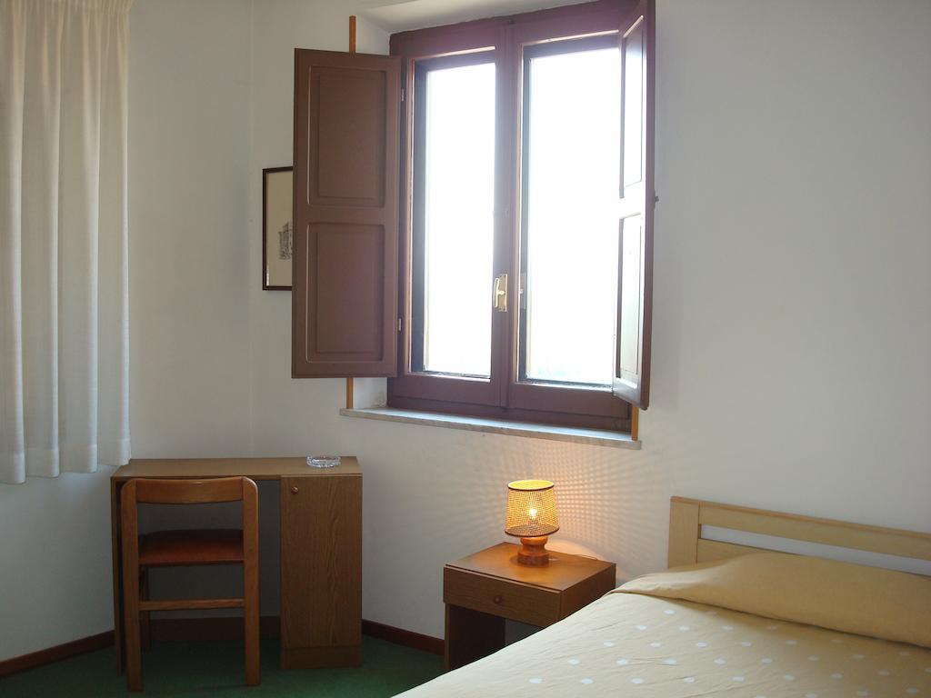 Albergo La Sfinge Chiusi Extérieur photo