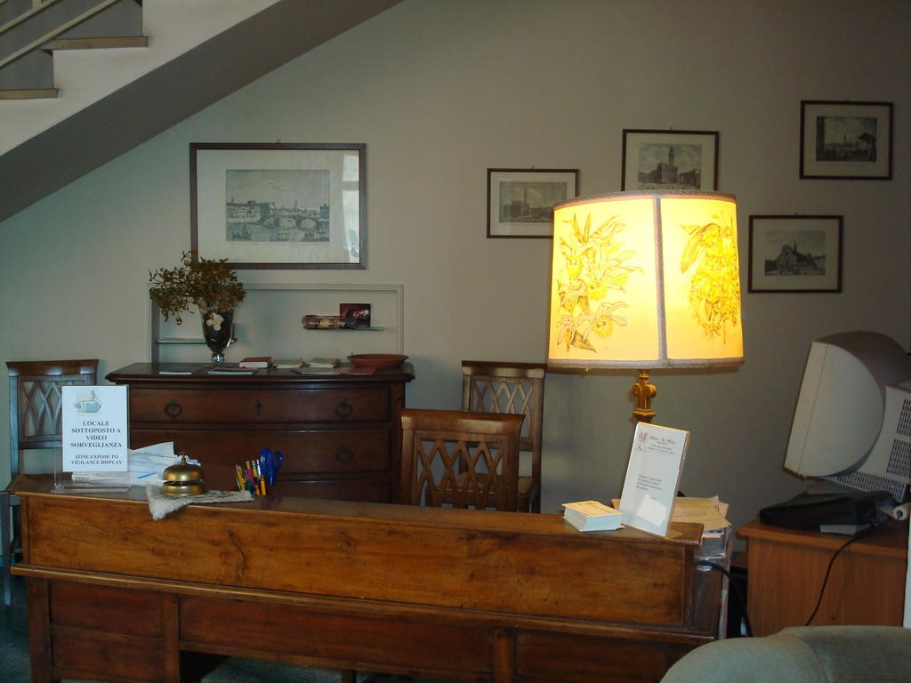 Albergo La Sfinge Chiusi Extérieur photo